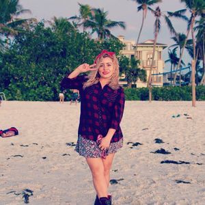 Meet your Posher, Elica